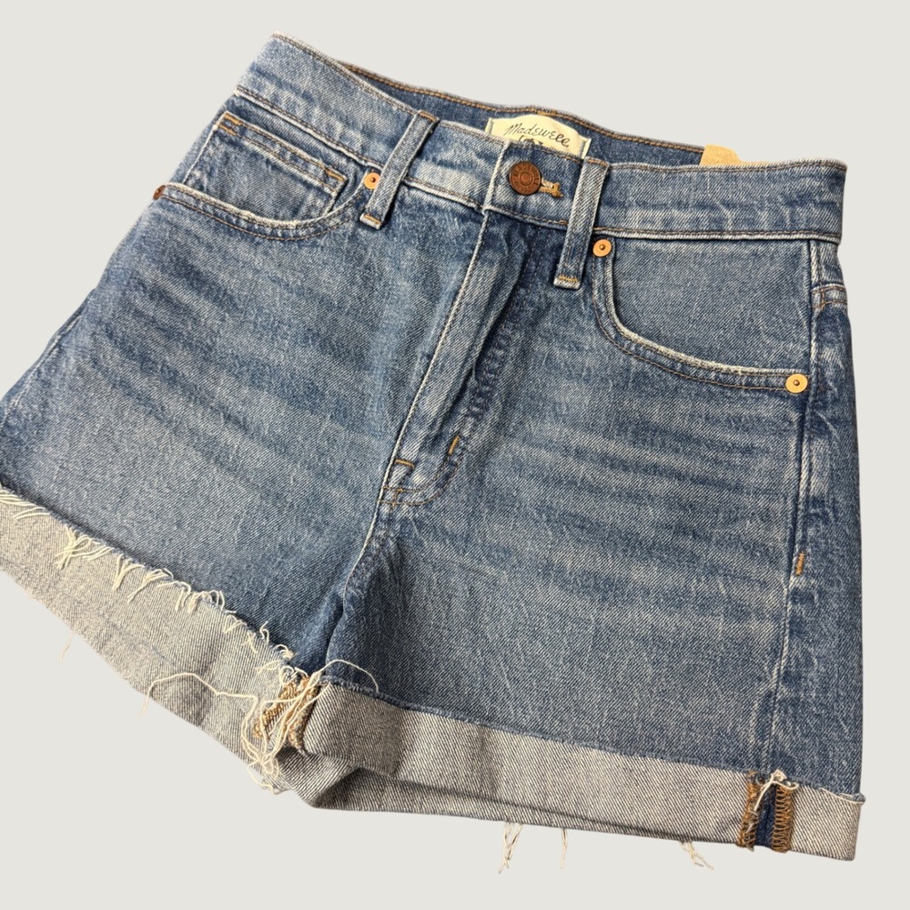 NWT Madewell High-Rise Denim Shorts Size 24 Medium Wash AJ237 Raw Hem Cuffed